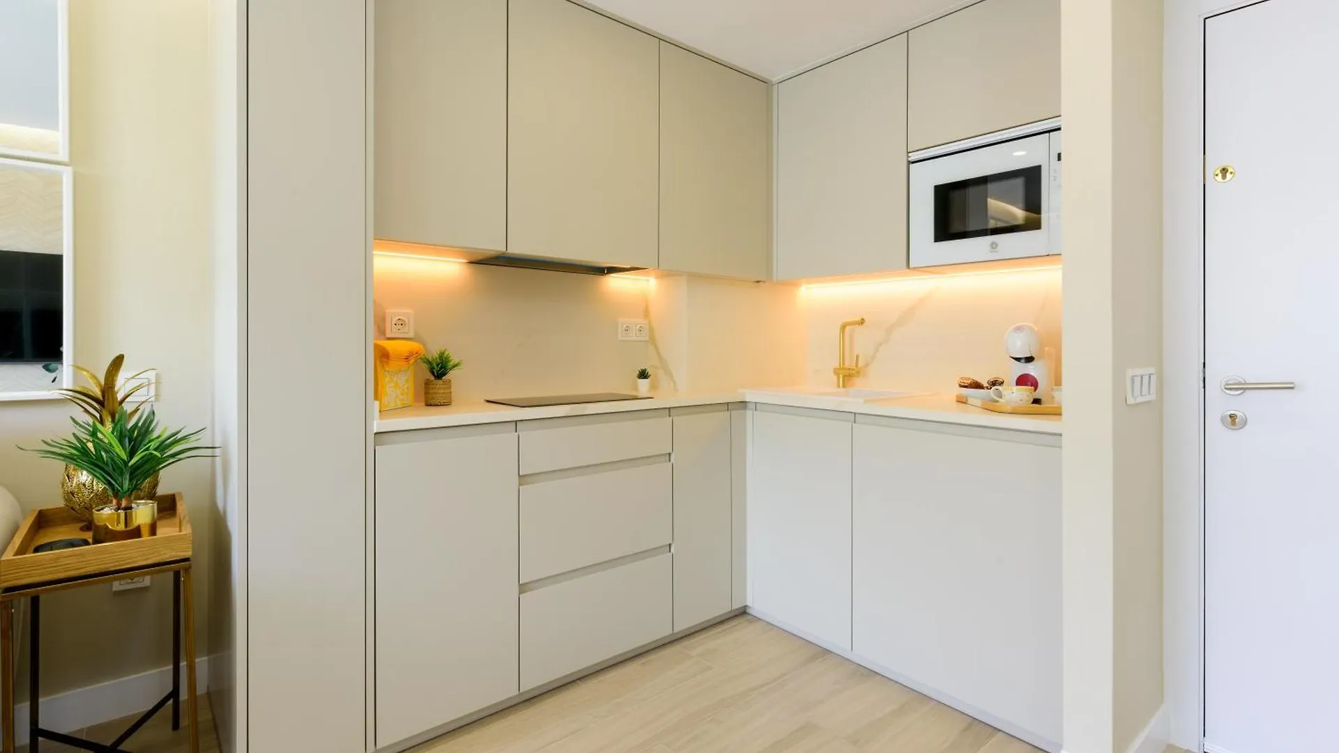 Wintowinrentals Luxury Apartment In Hotel Ocean House Torremolinos